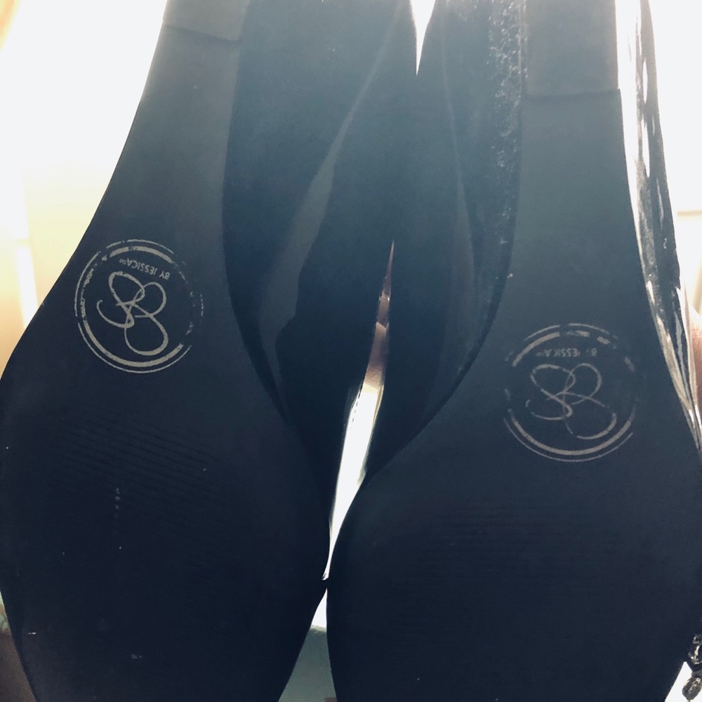 Wedges - Picture 2 of 5